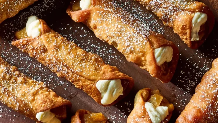 Family-Favorite Apple Cannoli Recipe That’s Always a Hit