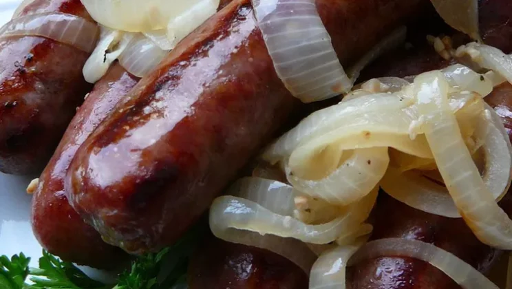 Best Homemade Sheboygan Grilled Brats Recipe for Beginners