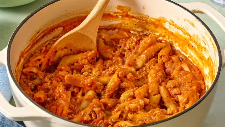 Easy One-Pot Tomato Sausage Pasta Recipe You Can Make in 30 Minutes